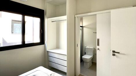 CASA MODERNA EN LA AVENIDA PLAYA JUQUEHY