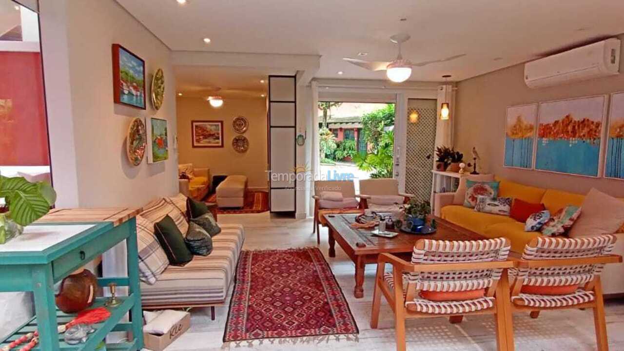 Casa para aluguel de temporada em São Sebastião (Juquehy)