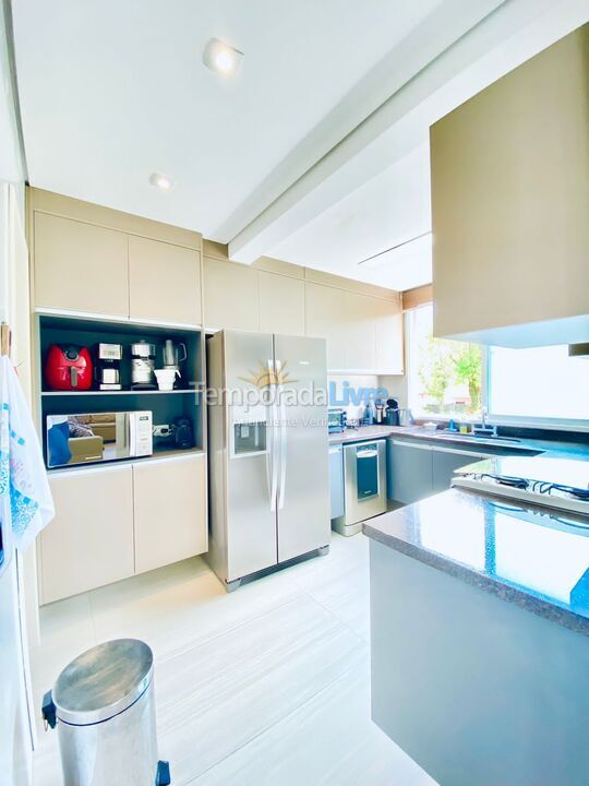 Casa para aluguel de temporada em São Sebastião (Juquehy)