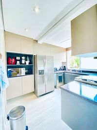 Casa alto padrão disponível em Juquehy.