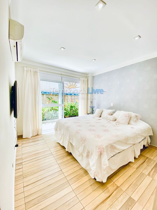 Casa para aluguel de temporada em São Sebastião (Juquehy)