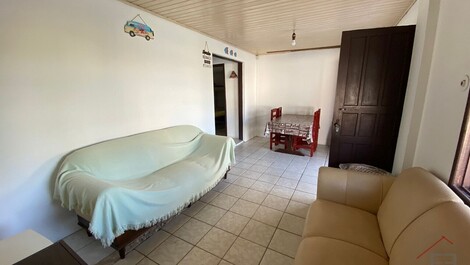 Casa em Ubatuba apenas 350m do mar - 3 quartos com Ar