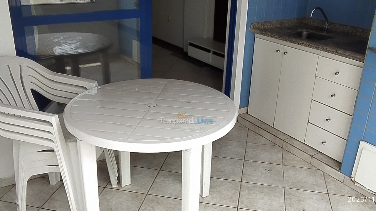 Apartamento para aluguel de temporada em Balneário Camboriú (Praia Central)