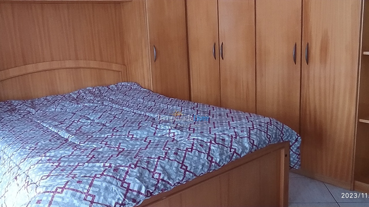 Apartamento para aluguel de temporada em Balneário Camboriú (Praia Central)