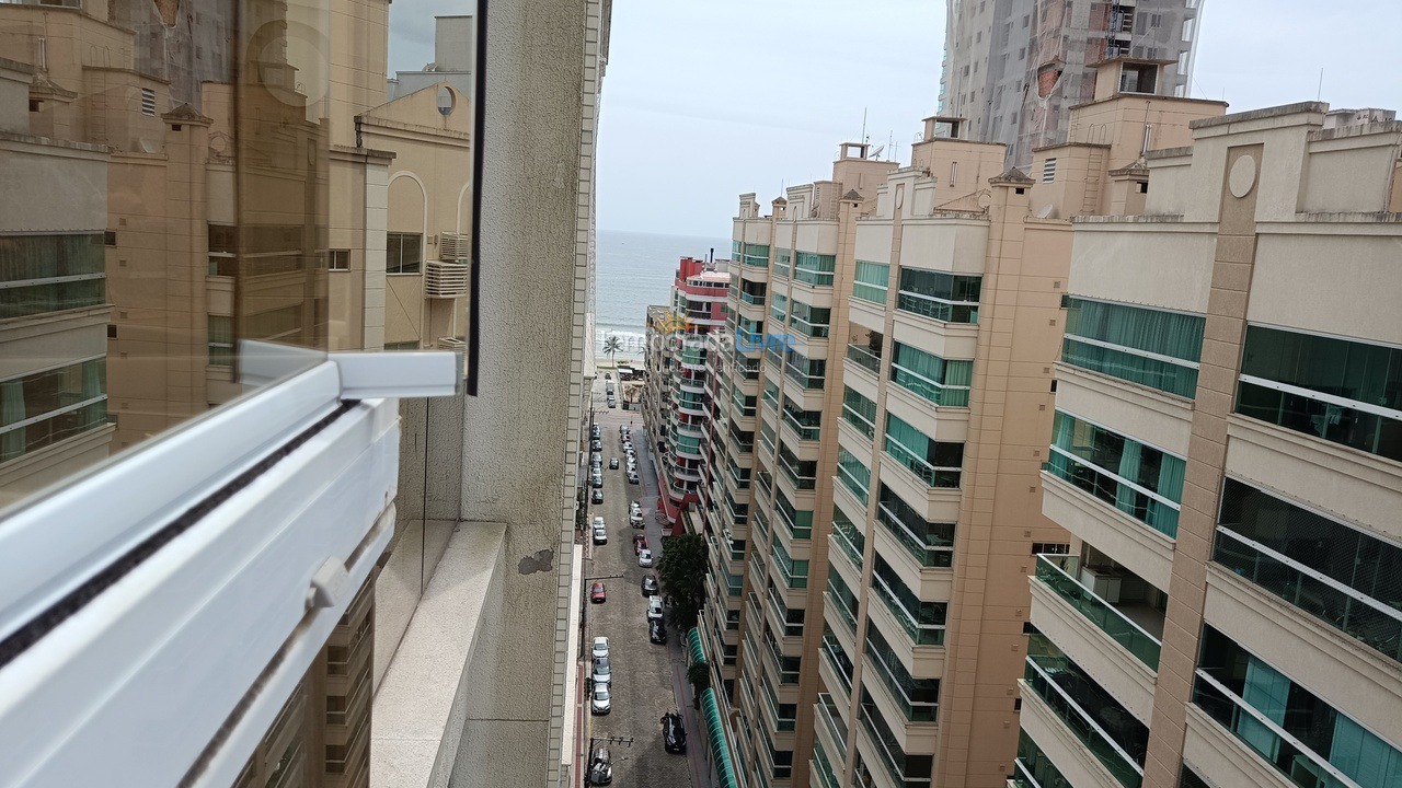 Apartment for vacation rental in Itapema (Meia Praia)