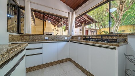 151 - Beautiful Triplex just 80m from Bombas beach