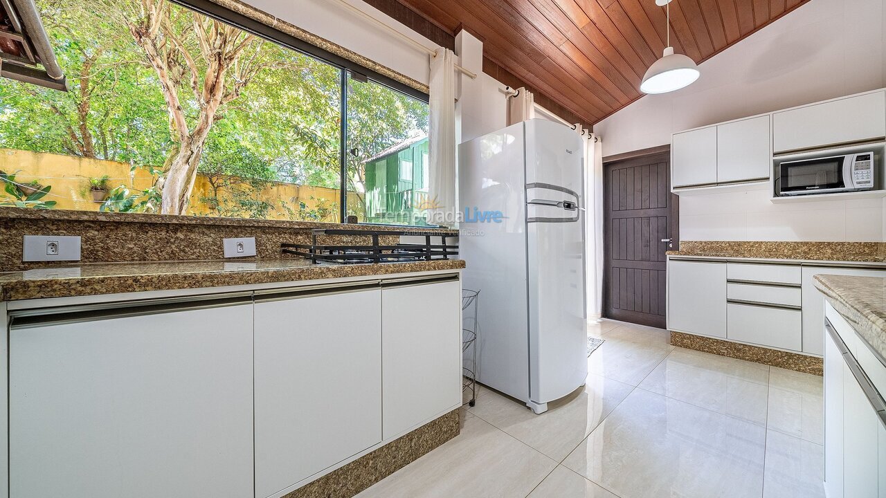 House for vacation rental in Bombinhas (Praia de Bombas)