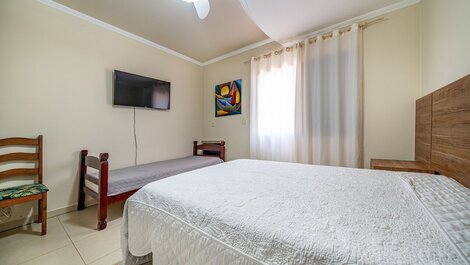 151 - Beautiful Triplex just 80m from Bombas beach