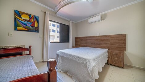 151 - Beautiful Triplex just 80m from Bombas beach