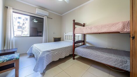 151 - Beautiful Triplex just 80m from Bombas beach