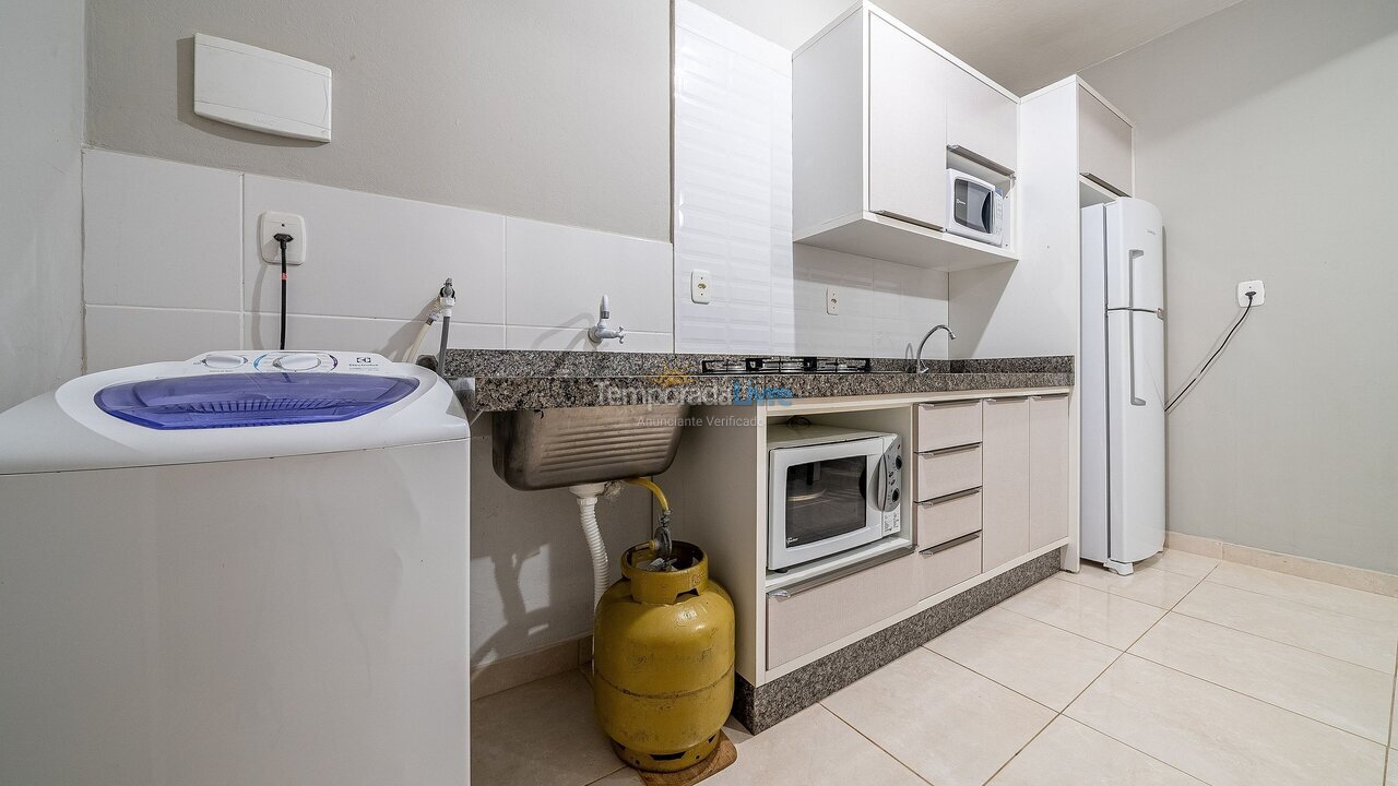 Apartamento para aluguel de temporada em Bombinhas (Canto Grande)