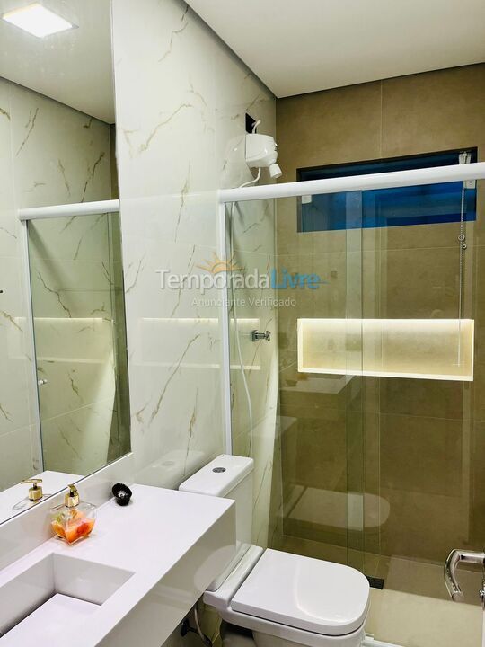 Apartamento para alquiler de vacaciones em Guarujá (Pitangueiras)