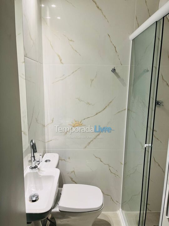 Apartamento para alquiler de vacaciones em Guarujá (Pitangueiras)