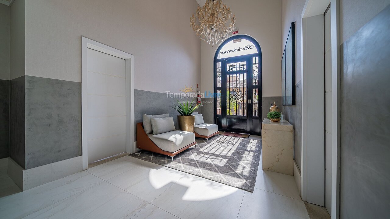 Apartment for vacation rental in Bombinhas (Praia de Bombas)