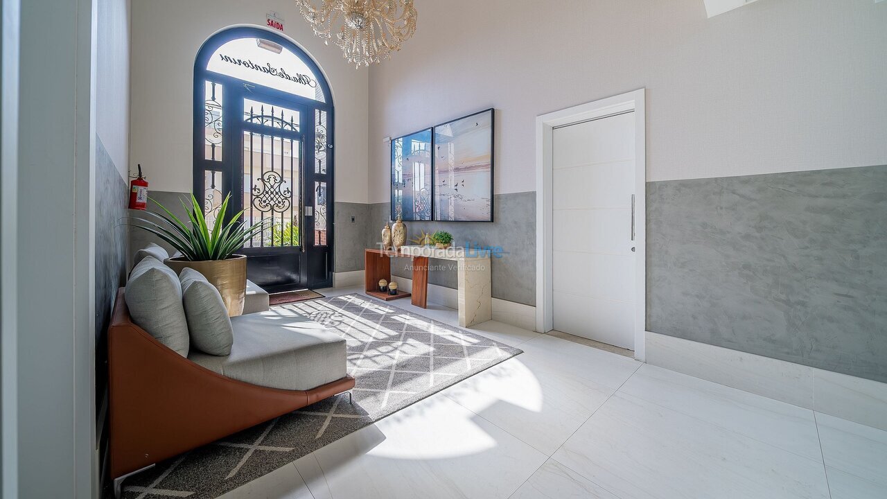 Apartment for vacation rental in Bombinhas (Praia de Bombas)