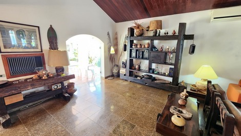 Casa 4 suites en excelente ubicación, a 1 cuadra del mar. playa de la cala