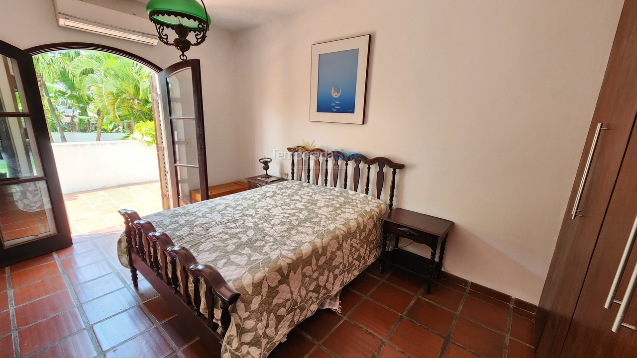 Casa para alquiler de vacaciones em Guarujá (Enseada)