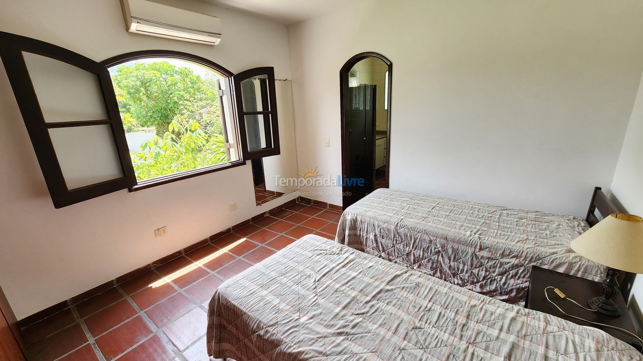 Casa para alquiler de vacaciones em Guarujá (Enseada)