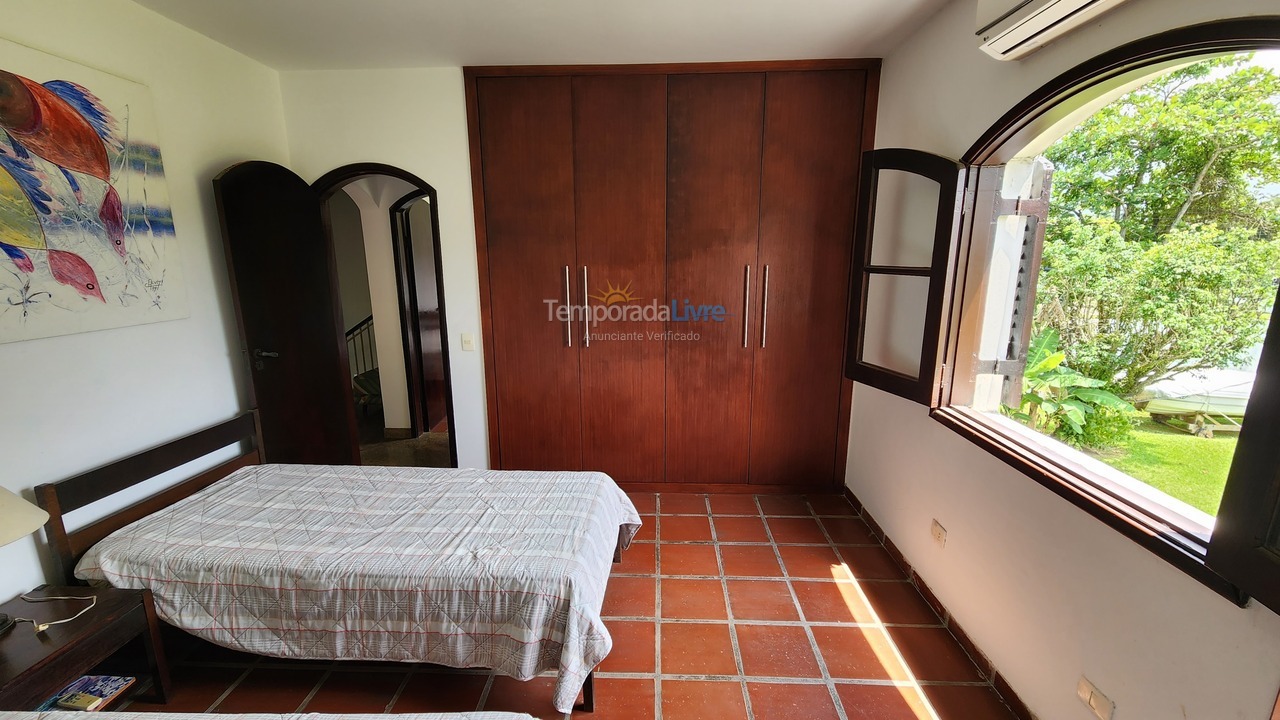 Casa para alquiler de vacaciones em Guarujá (Enseada)