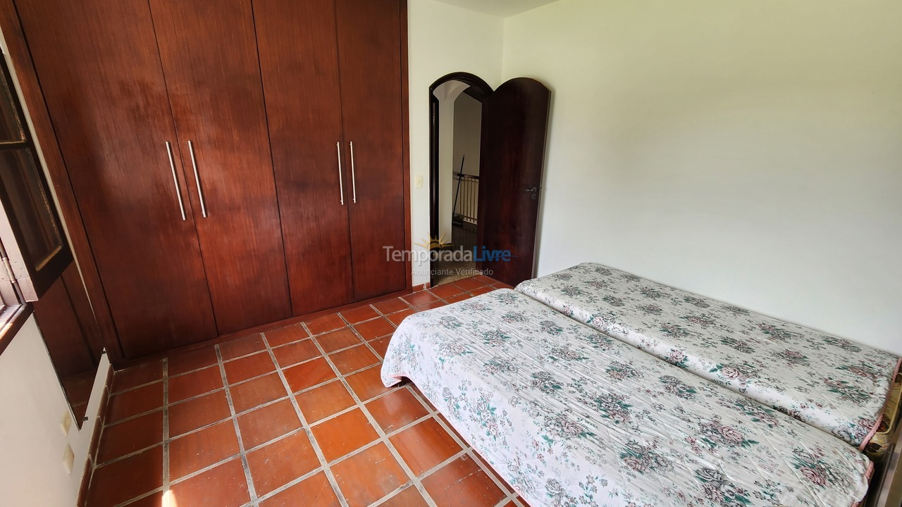 Casa para alquiler de vacaciones em Guarujá (Enseada)