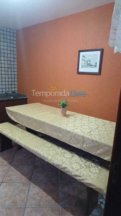 Apartamento para aluguel de temporada em Florianopolis (Praia dos Ingleses)