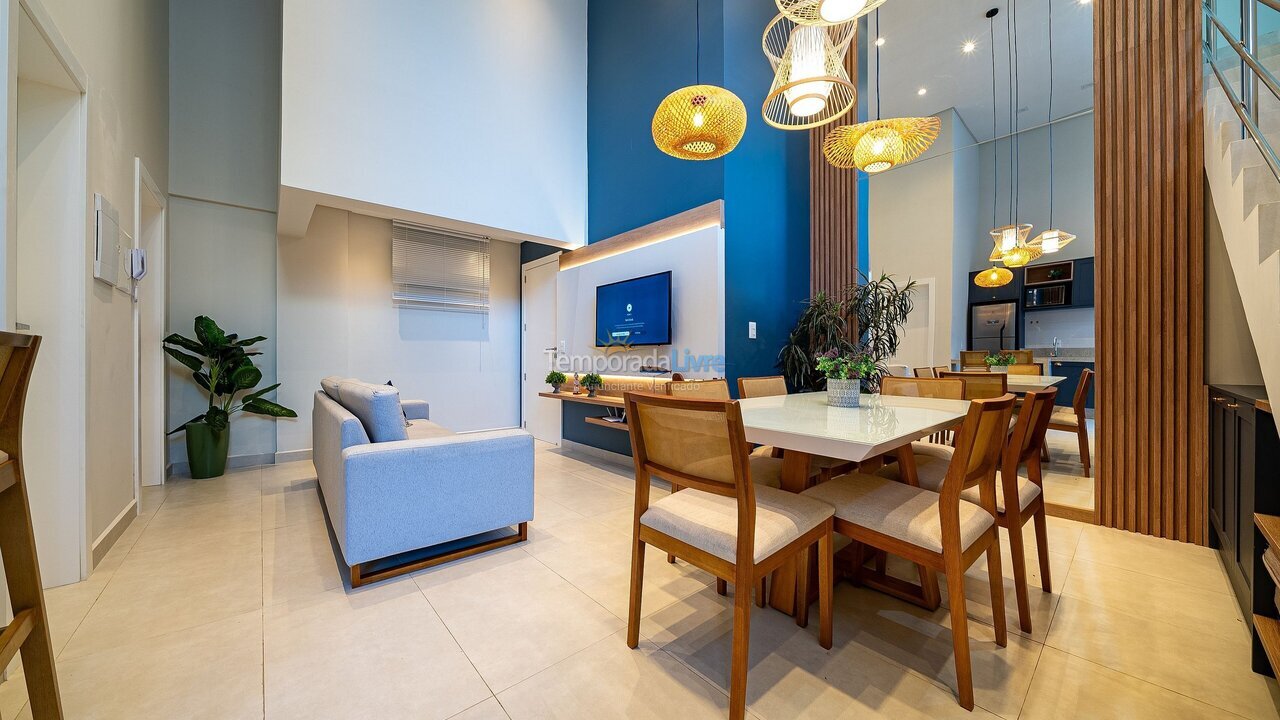 Apartamento para aluguel de temporada em Bombinhas (Canto Grande)