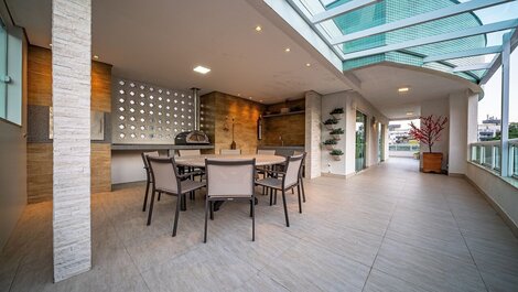 401 - Amplio ático de 03 dormitorios en la playa de Bombas