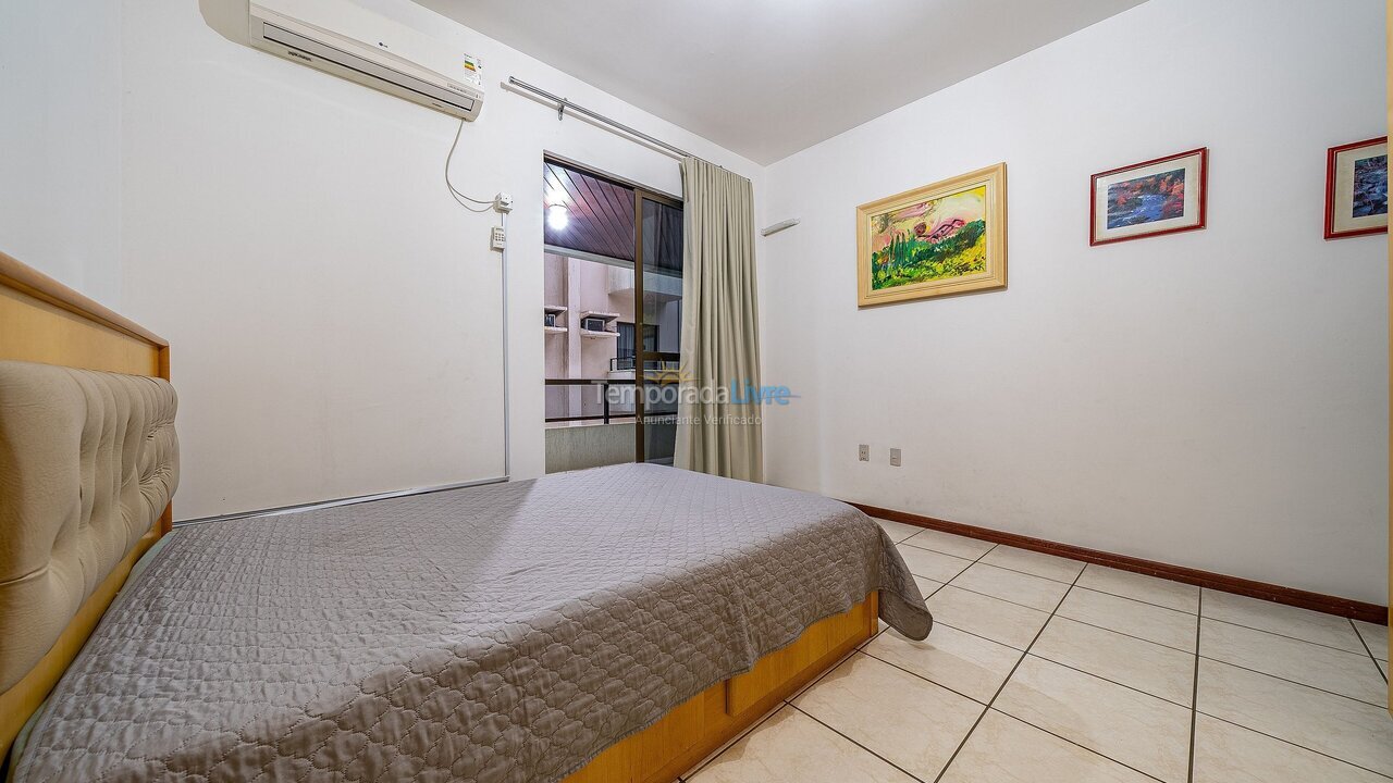 Apartamento para alquiler de vacaciones em Bombinhas (Praia de Bombas)