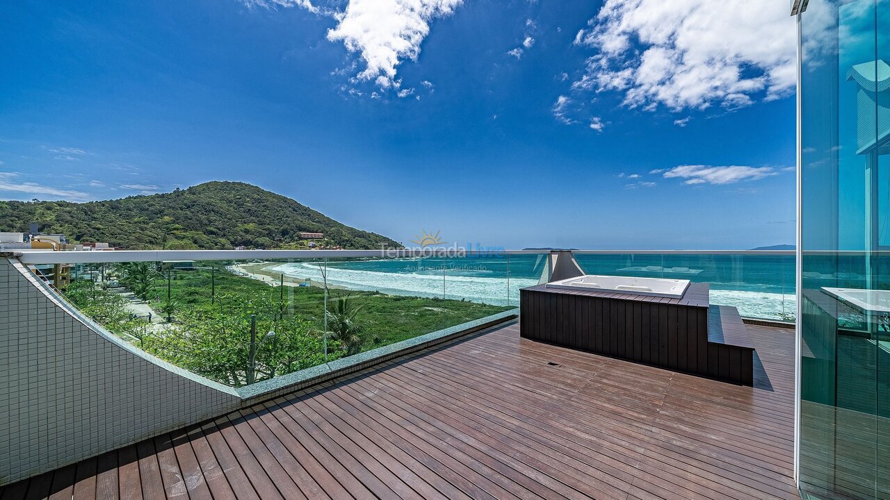 Apartamento para aluguel de temporada em Bombinhas (Praia de Quatro Ilhas)