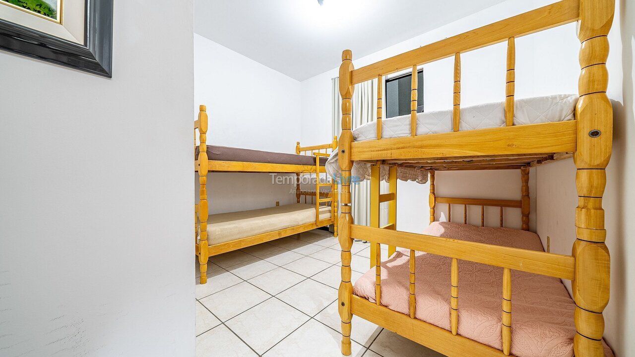 Apartamento para alquiler de vacaciones em Bombinhas (Praia de Bombas)