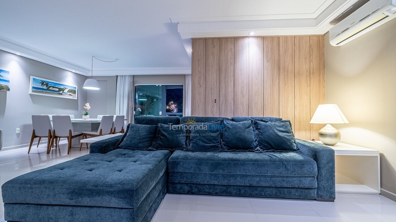 Apartamento para alquiler de vacaciones em Bombinhas (Praia de Bombas)