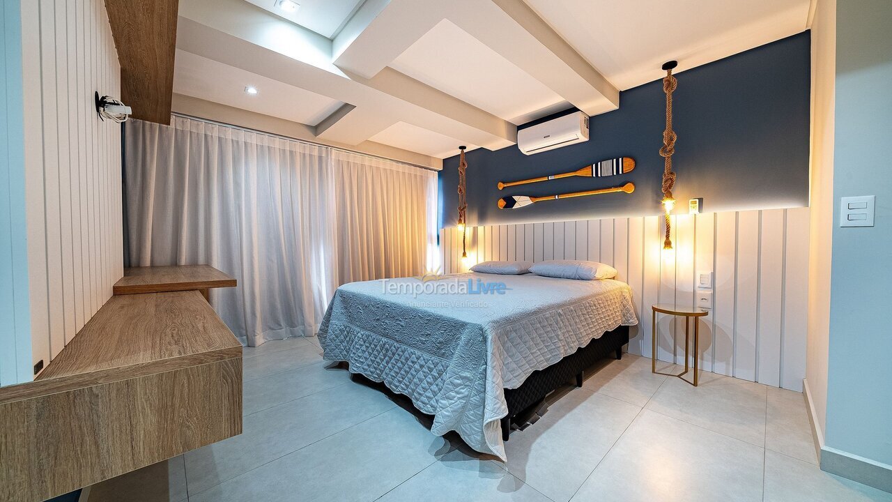 Apartamento para aluguel de temporada em Bombinhas (Canto Grande)