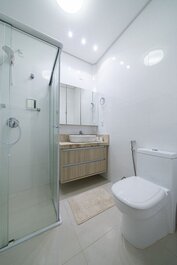 198 - Excelente apartamento con jardín en Mariscal