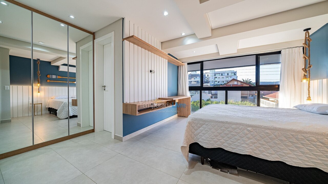 Apartamento para aluguel de temporada em Bombinhas (Canto Grande)