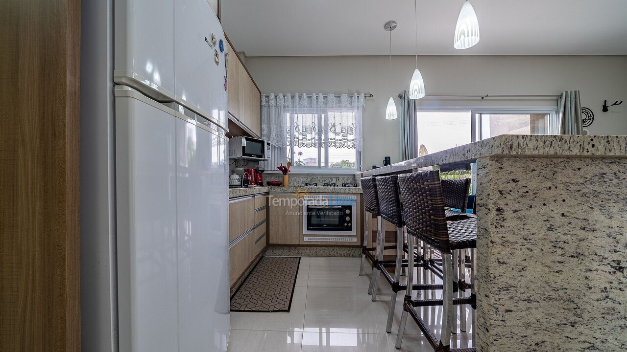 Apartamento para alquiler de vacaciones em Bombinhas (Mariscal)