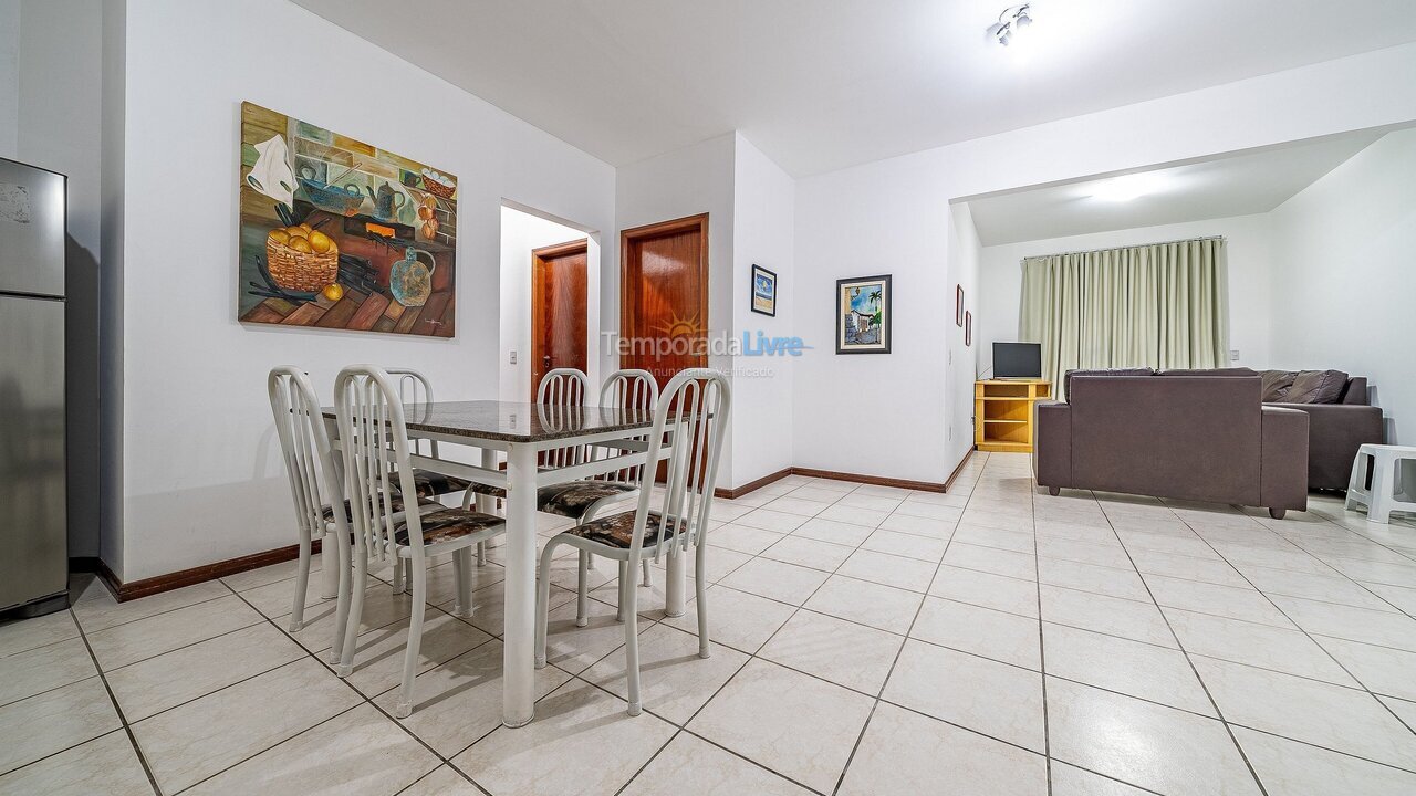 Apartamento para alquiler de vacaciones em Bombinhas (Praia de Bombas)