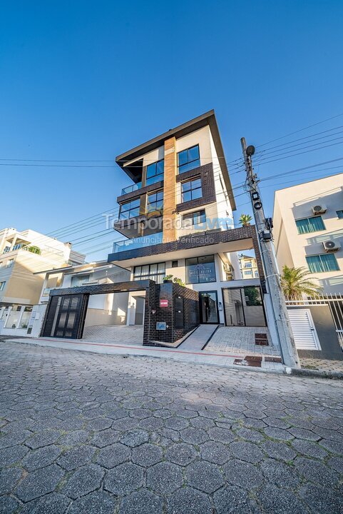 Apartamento para aluguel de temporada em Bombinhas (Canto Grande)