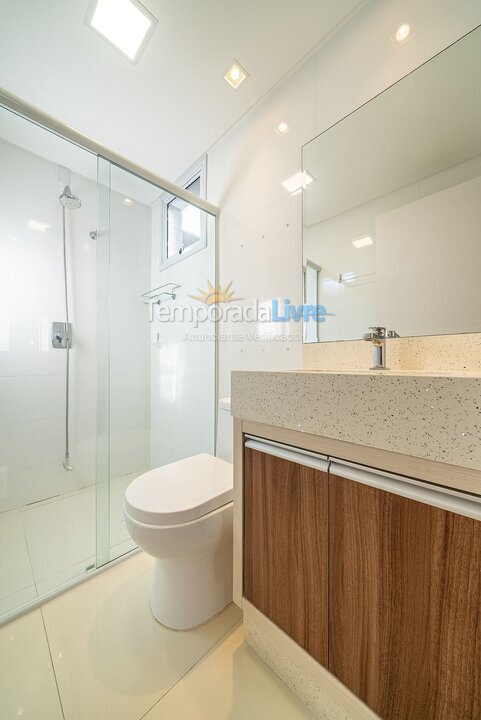 Apartamento para aluguel de temporada em Bombinhas (Praia de Bombas)