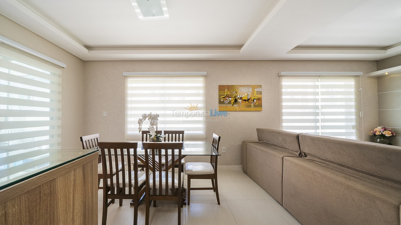 Casa para aluguel de temporada em Bombinhas (Mariscal)