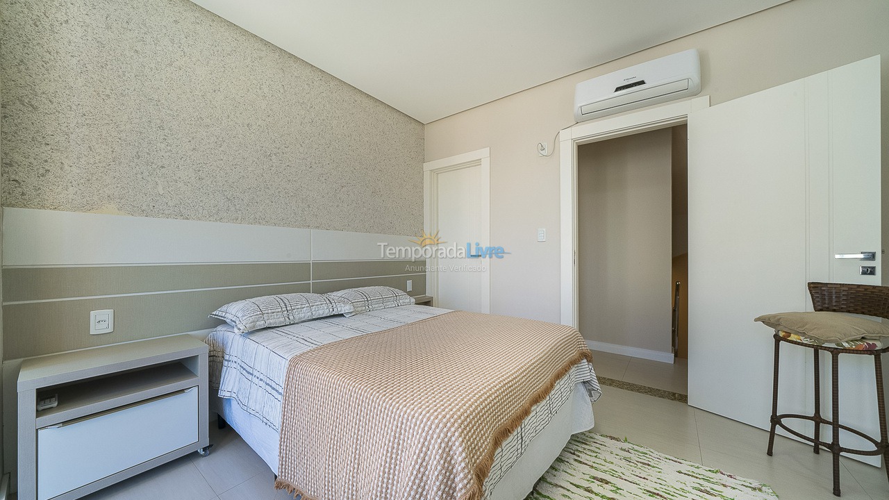 Casa para aluguel de temporada em Bombinhas (Mariscal)