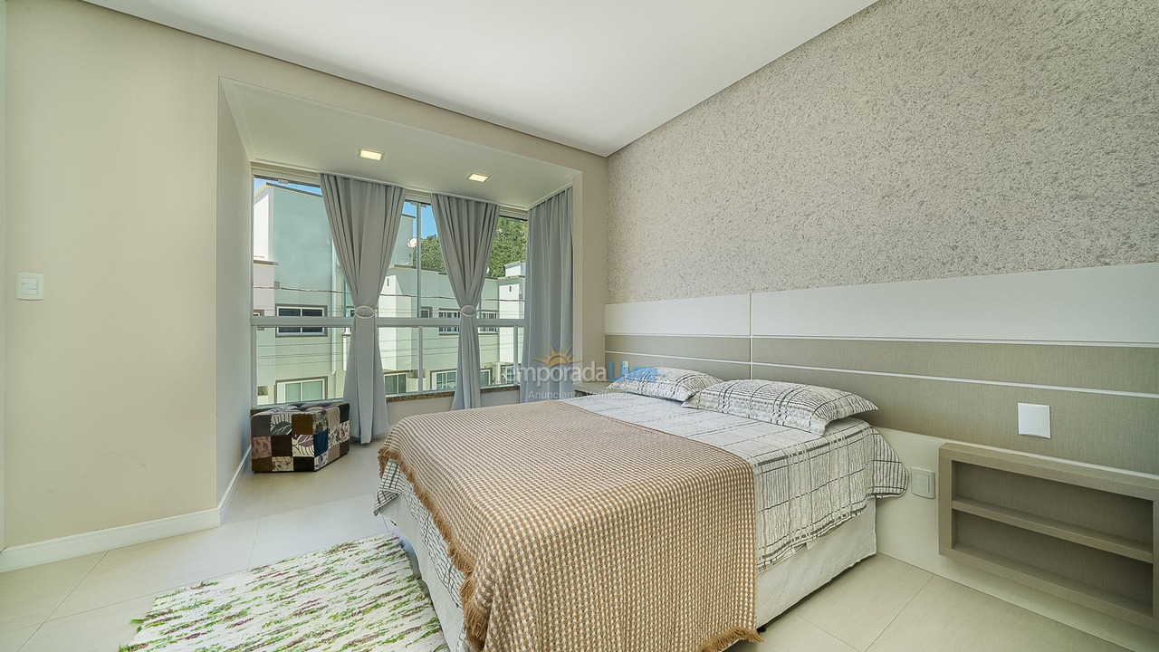 Casa para aluguel de temporada em Bombinhas (Mariscal)