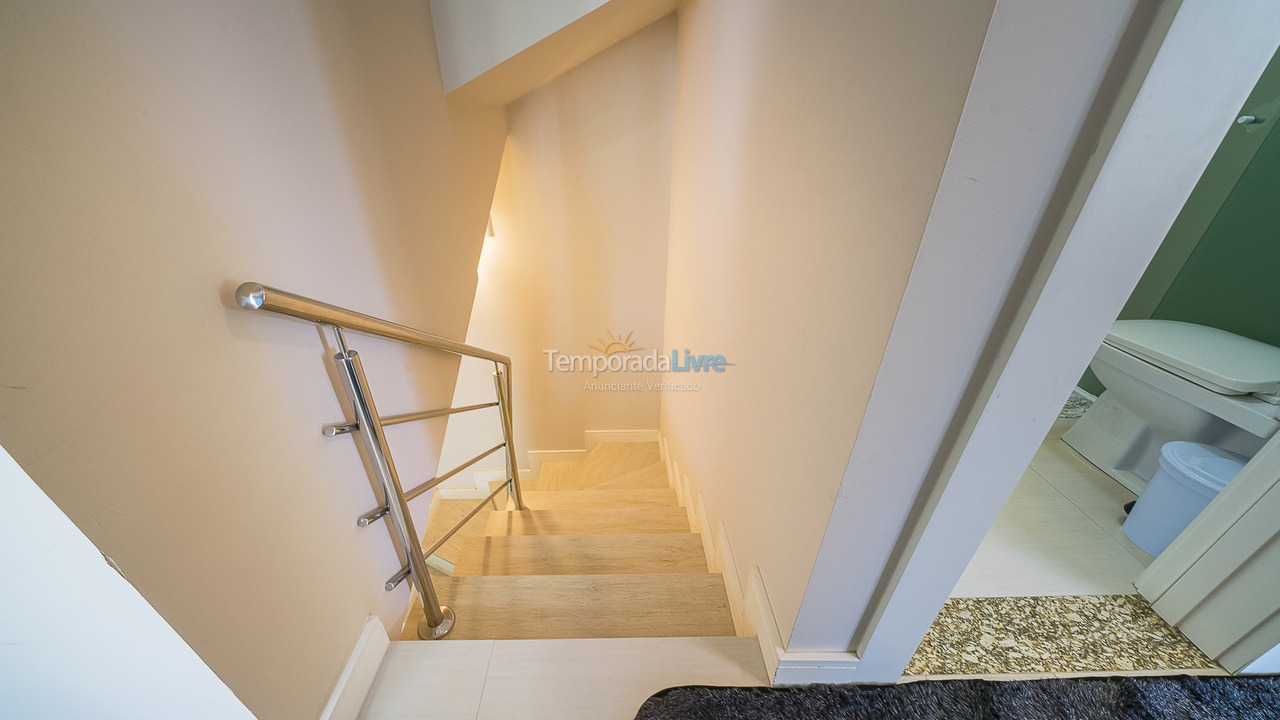 Casa para aluguel de temporada em Bombinhas (Mariscal)