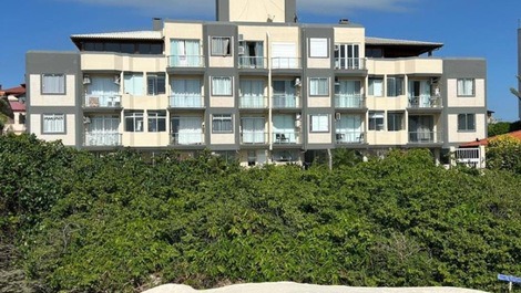 LINDA COBERTURA FRENTE TOTAL AO MAR