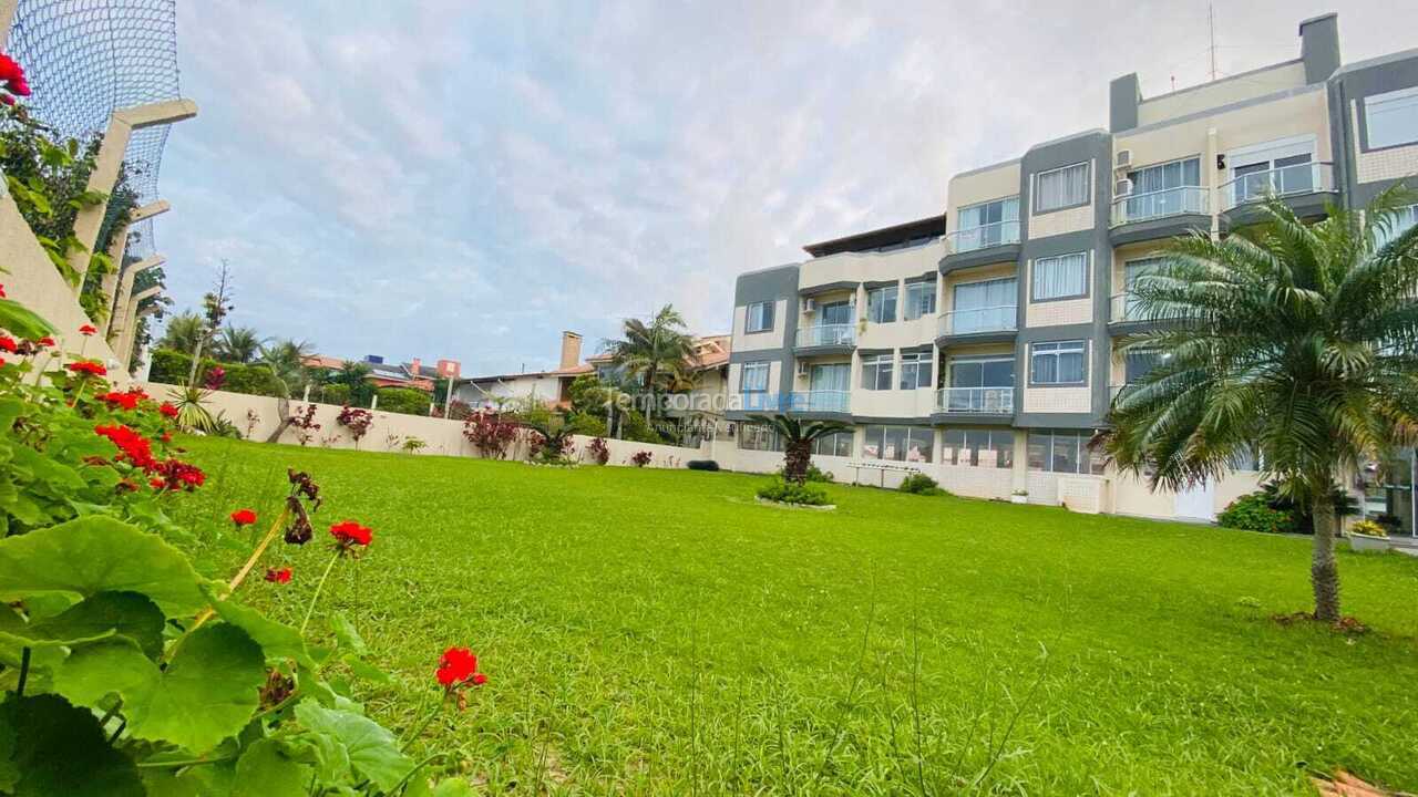 Apartamento para aluguel de temporada em Florianopolis (Praia dos Ingleses)