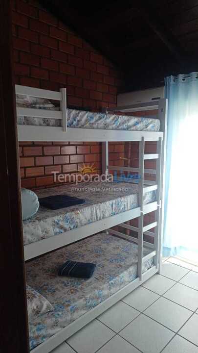 Apartamento para aluguel de temporada em Florianopolis (Praia dos Ingleses)