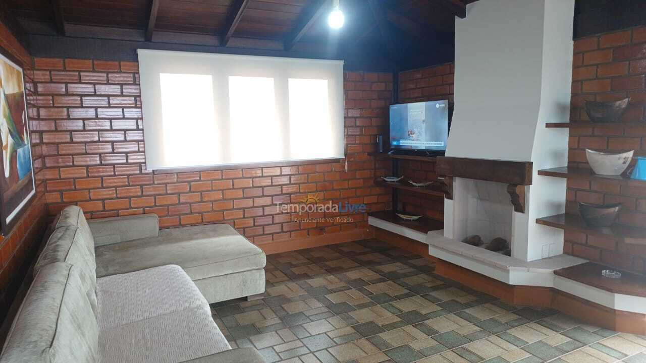 Apartamento para aluguel de temporada em Florianopolis (Praia dos Ingleses)