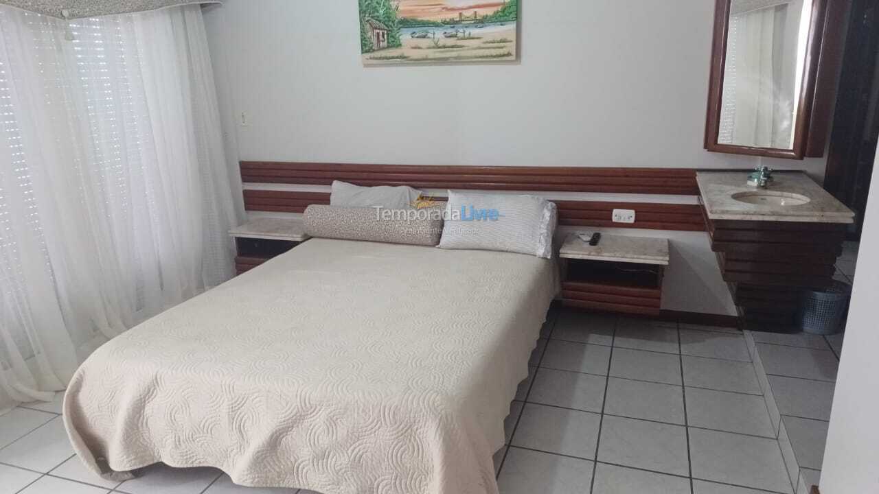 Apartamento para aluguel de temporada em Florianopolis (Praia dos Ingleses)