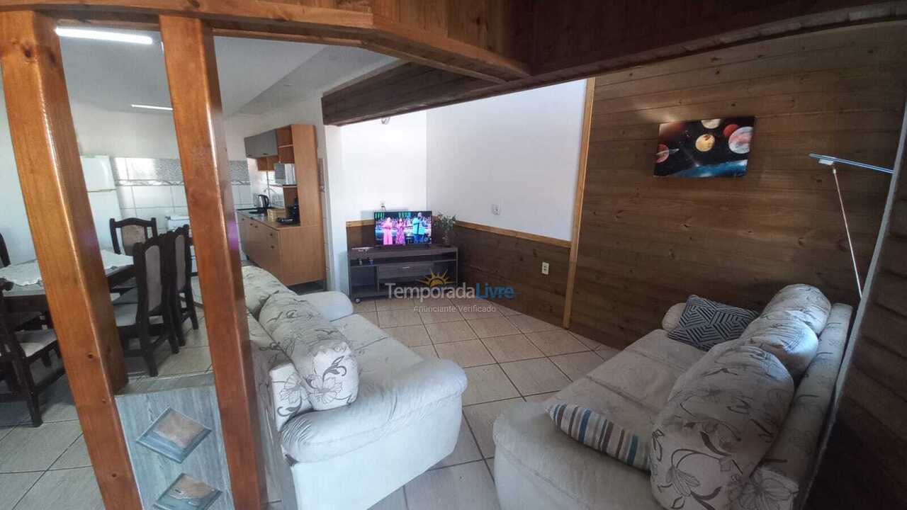 Casa para alquiler de vacaciones em Arroio do Sal (Centro)