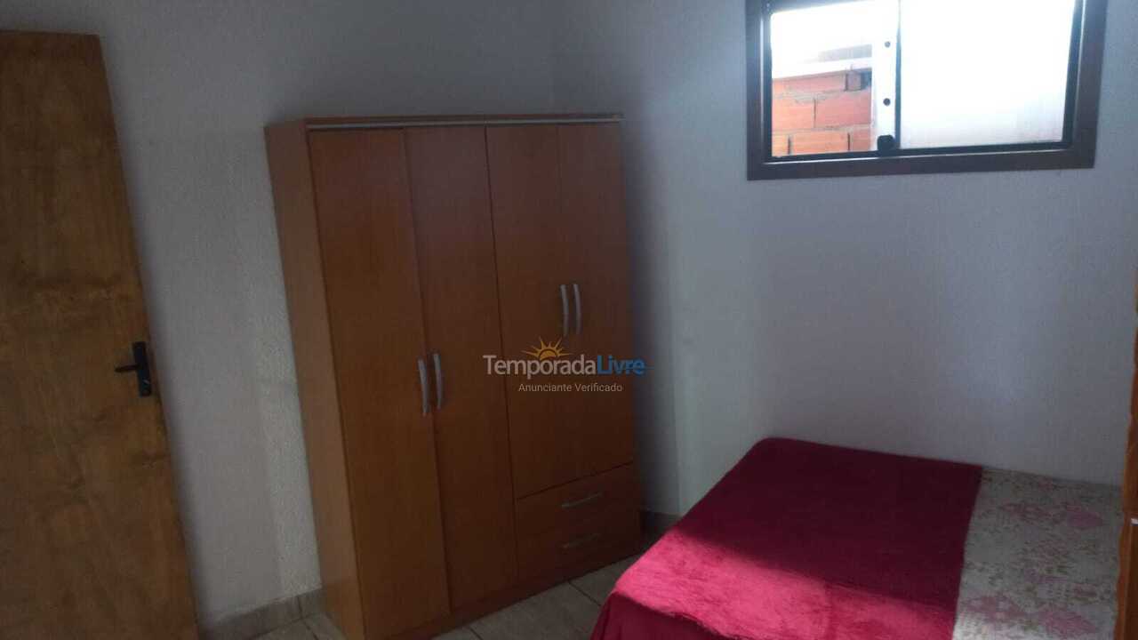 Casa para alquiler de vacaciones em Arroio do Sal (Centro)