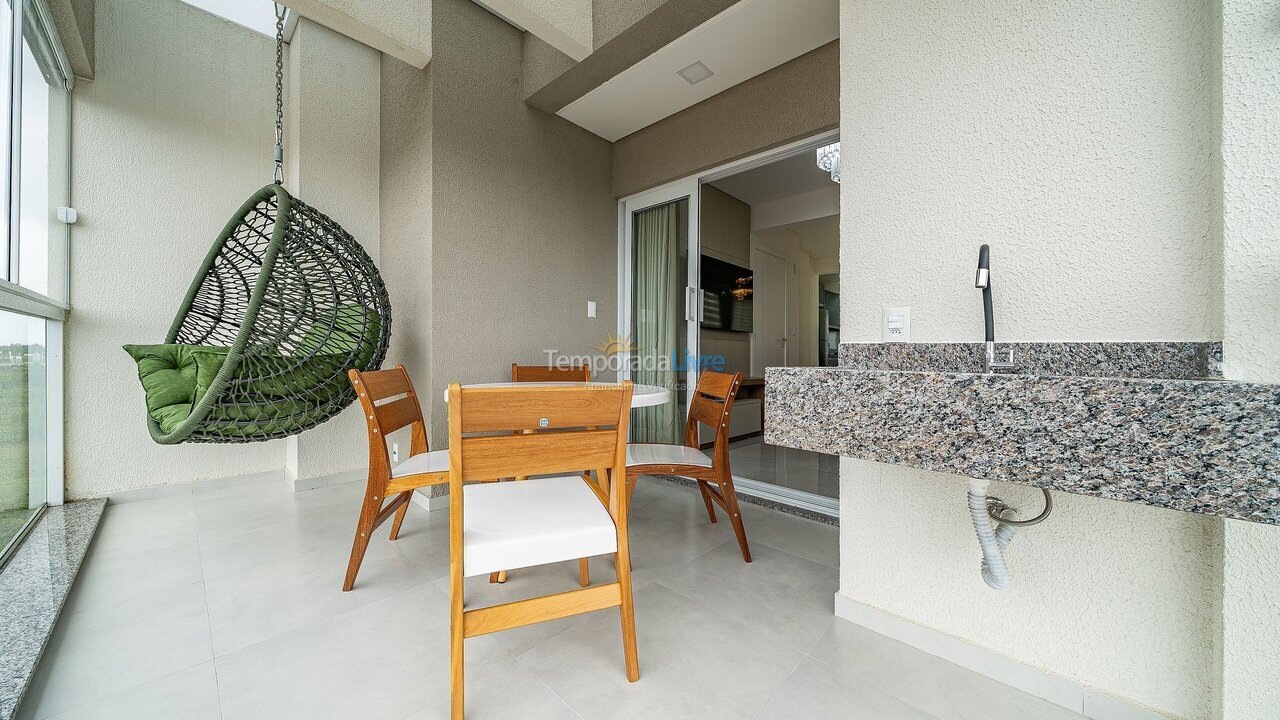 Apartment for vacation rental in Bombinhas (Mariscal)